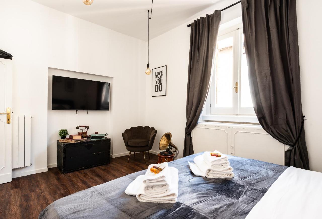 Appartamento Via Del Corso Roma Dış mekan fotoğraf